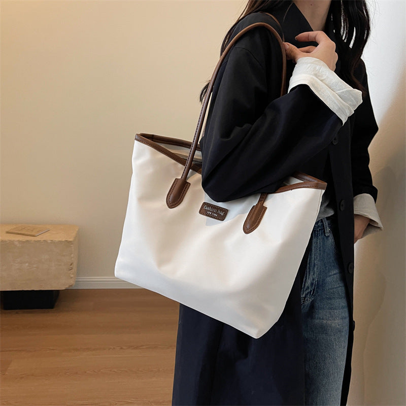 Large Capacity Women's Bag Versatile Commuter Shoulder Bag Waterproof