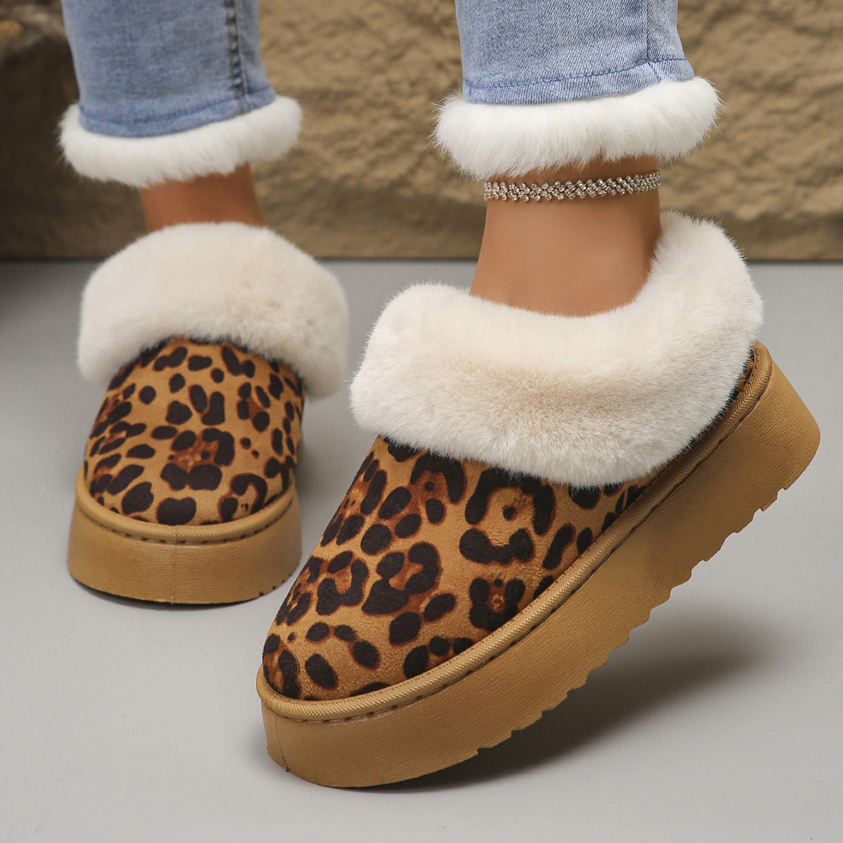 New Stylish And Chic Leopard-print French-style Velvet-lined Warm Thick-soled Cotton Shoes